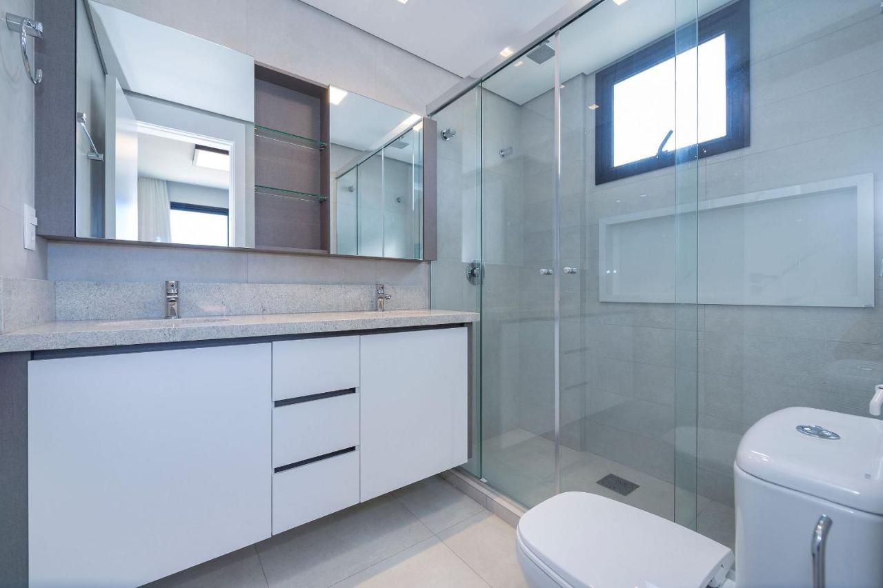 Adra 301 - Apartamento No Centro De Bombinhas - Rooftop Com Piscina E Academia - A Poucos Metros Da Praia - Экстерьер фото