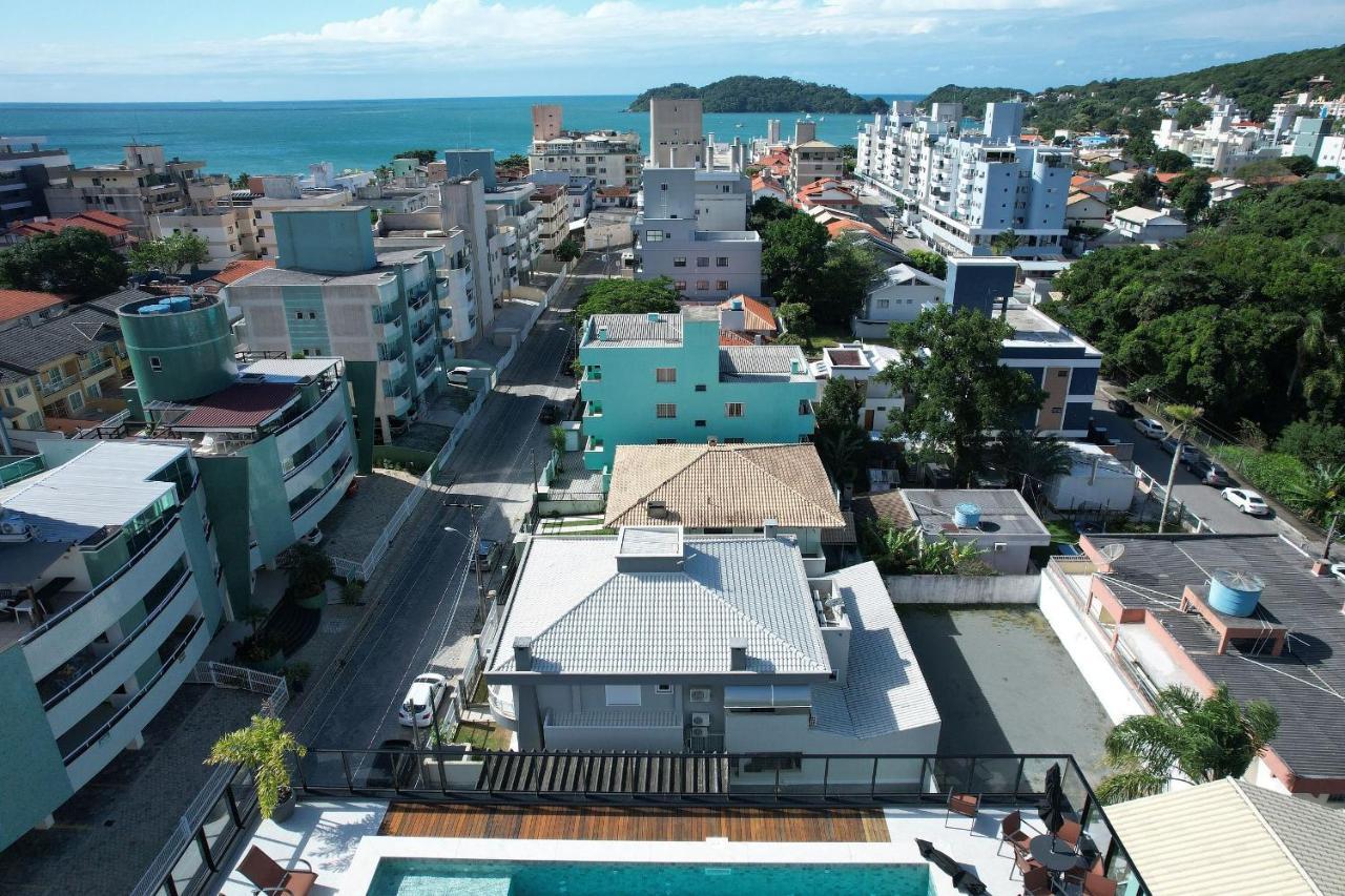 Adra 301 - Apartamento No Centro De Bombinhas - Rooftop Com Piscina E Academia - A Poucos Metros Da Praia - Экстерьер фото