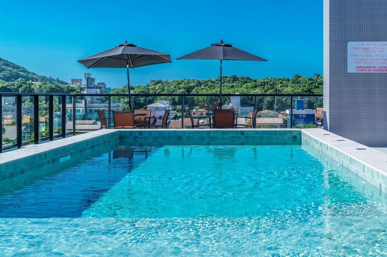 Adra 301 - Apartamento No Centro De Bombinhas - Rooftop Com Piscina E Academia - A Poucos Metros Da Praia - Экстерьер фото
